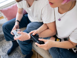 Waspada ‘Tox1c’ di Game Online: Orang Tua Wajib Tahu Cara Lindungi Anak dari Interaksi Negatif