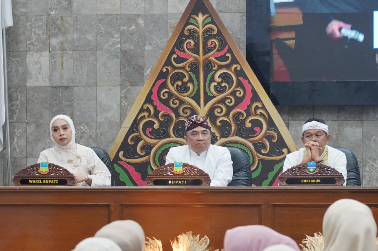 Hari Jadi Garut ke-213: Bupati Syakur Gaungkan Semangat 'Gumiwang, Tanjeur, Dangiang'