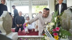 HUT Garut ke-213, Bupati Napak Tilas Sejarah Ke Makam Leluhur
