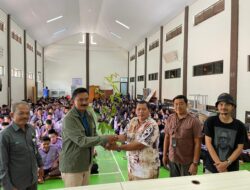 Dukung Pesantren Ekologi 2026, Perhutani KPH Tasikmalaya Tanam 50 Bibit Pohon di SMK Negeri Pancatengah