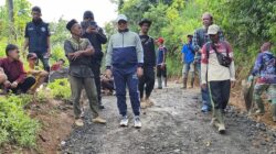 Perjuangkan Aspirasi Masyarakat Lewat Pembangunan Ruas Jalan Kabupaten