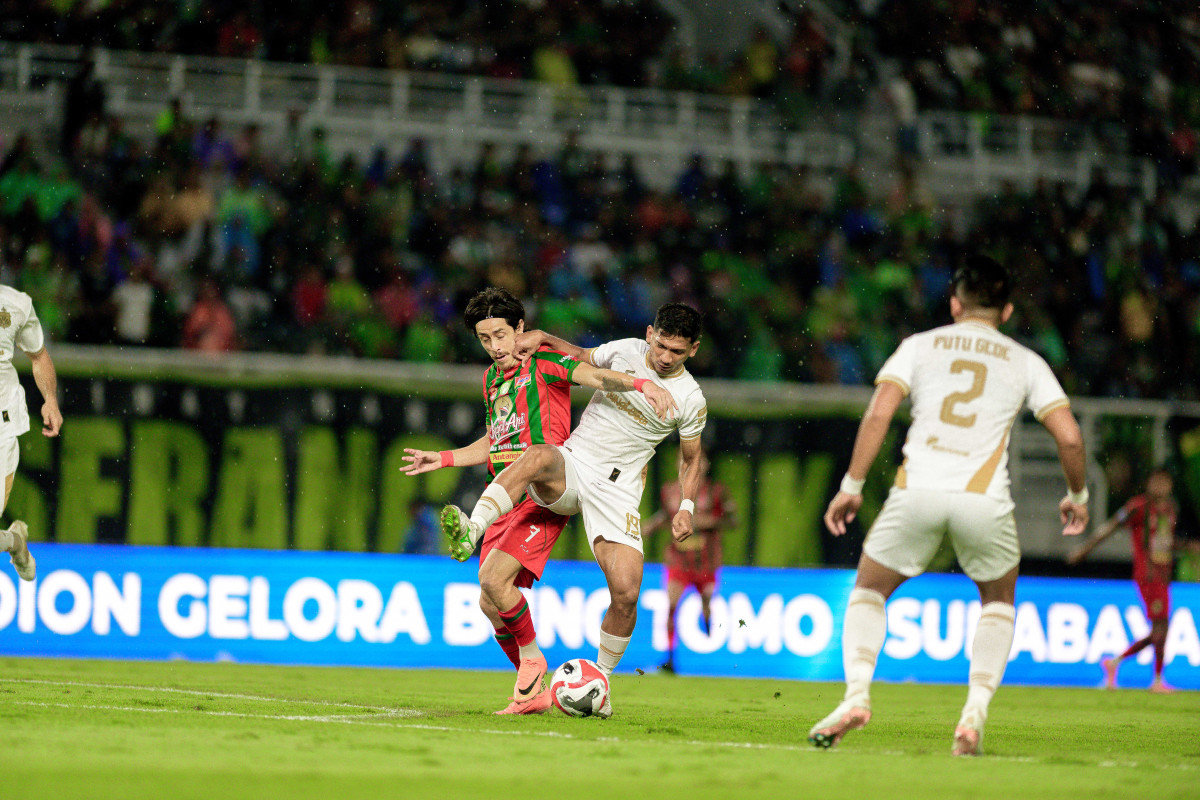 Rekor 13 Laga Terhenti! Persebaya Tumbang di Tangan Bhayangkara Presisi di GBT