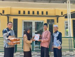 SMKN Bantarkalong Salurkan Wakaf Al-Qur’an ke Masjid Nurul Hikmah