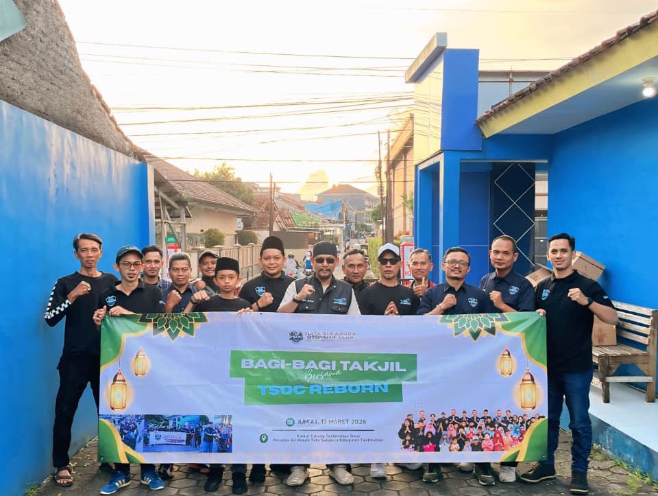 Tebar Kebaikan, Tirta Sukapura Otomotif Club (TSOC) Bagikan 750 Paket Takjil Kepada Pengguna Jalan
