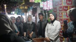 Respons Keluhan Netizen, Wakil Bupati Garut Sidak Pasar Andir, Gas LPG 3 Kg di Warung Tembus Rp30 Ribu!