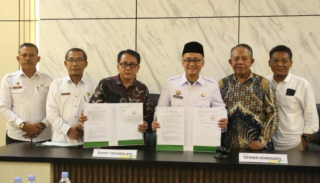Bupati Tasikmalaya Instruksikan Bank CIJ Patuhi Regulasi OJK Terbaru 2026