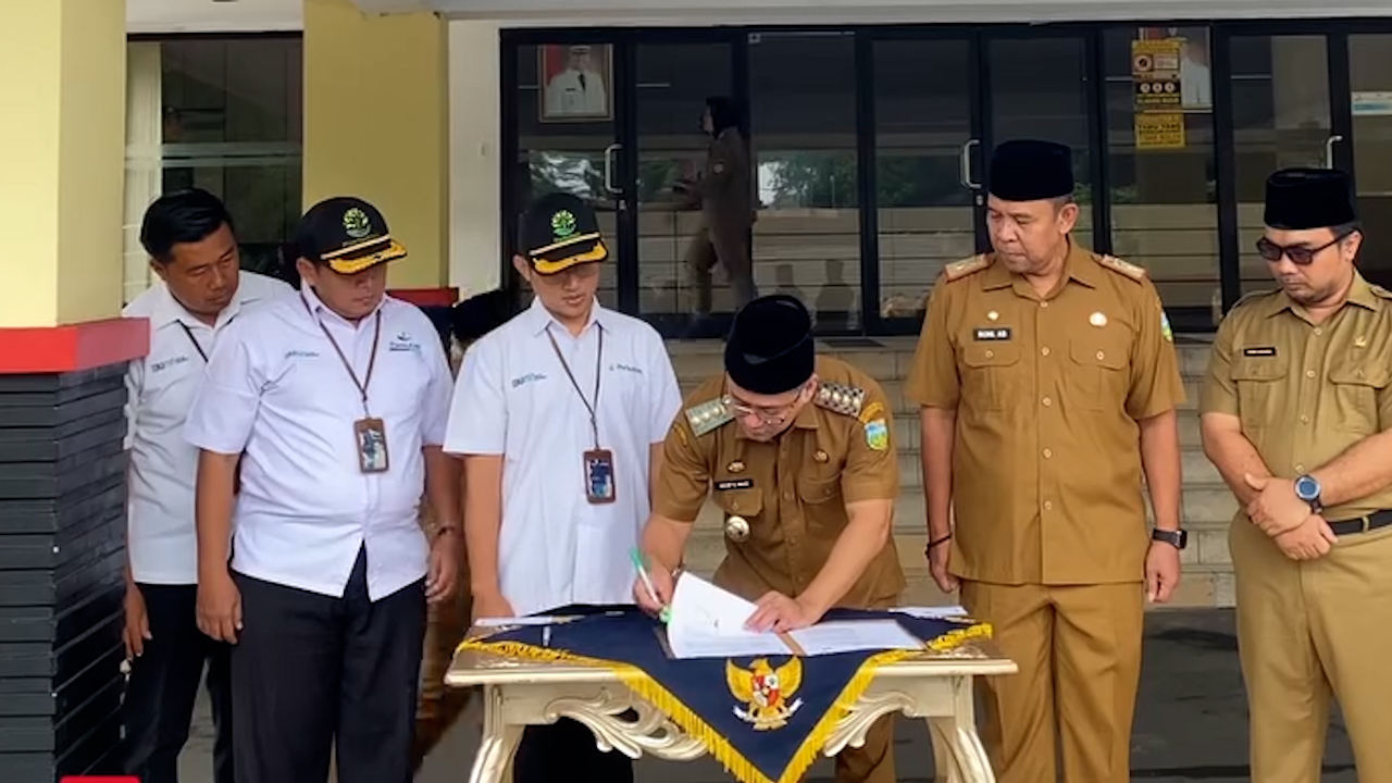 Bupati Tasikmalaya Teken MoU Perlindungan Hutan dengan Perhutani