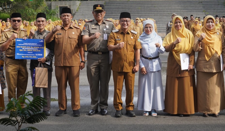 Pacu Profesionalisme, Bupati Tasikmalaya Beri Apresiasi Khusus kepada ASN Berdedikasi
