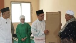 Bupati Tasikmalaya Salurkan Bantuan Sosial dalam Safari Ramadan 1447 H