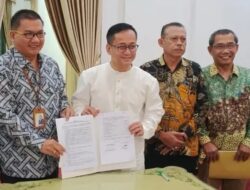 Tumbuh di Atas Target, Bupati Tasikmalaya Sahkan Laporan Tahunan PD. BPR Artha Sukapura