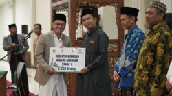 Bupati Tasikmalaya Luncurkan Insentif bagi 46 Ribu Ajengan dan Guru Ngaji