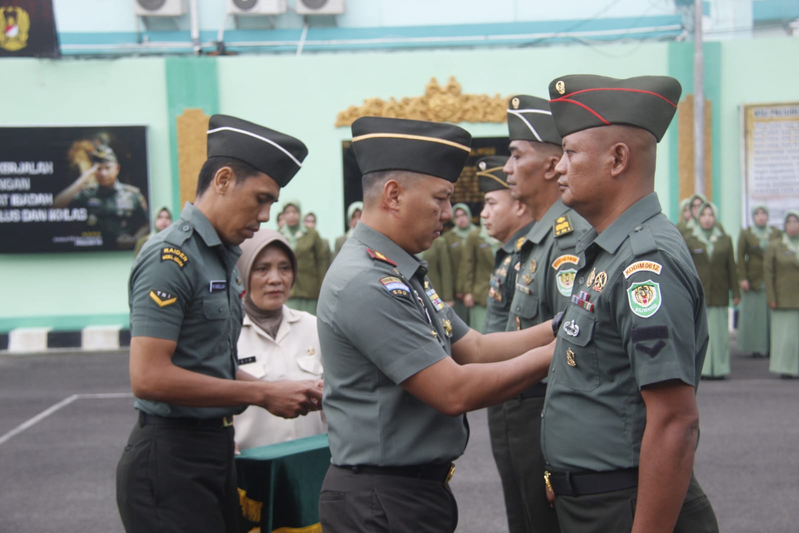37 Prajurit Kodim 0612/Tasikmalaya Resmi Sandang Pangkat Baru di April 2026