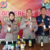 Polisi Bongkar Peredaran Miras Ilegal di Cikoneng, Tiga Orang Diamankan