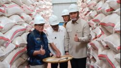 Wamentan Sidak Bulog Ciamis dan Pastikan Stok Beras Nasional Sangat Aman