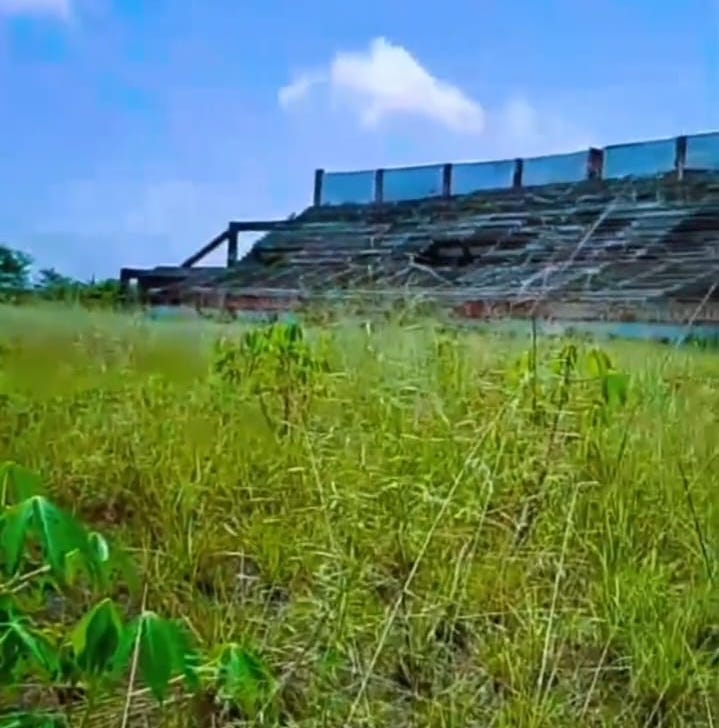 Tak Kunjung Rampung, Masyarakat Sindir Stadion Mangunreja Tasikmalaya Mirip Arena 'Adu Bagong'