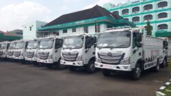 Puluhan Truk KDMP Siap Didistribusikan ke Desa/Kelurahan di Tasikmalaya
