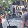 Satgas TMMD di Parungponteng Wujudkan Jalan Desa Semi Hotmix